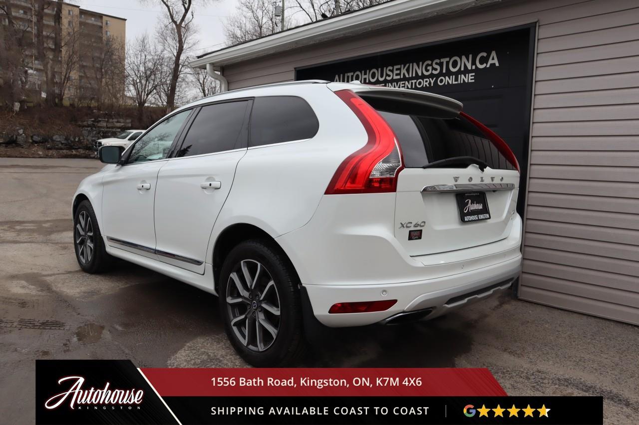 2016 Volvo XC60 T5 Special Edition Premier NAVIGATION - PANORAMIC SUNROOF Photo