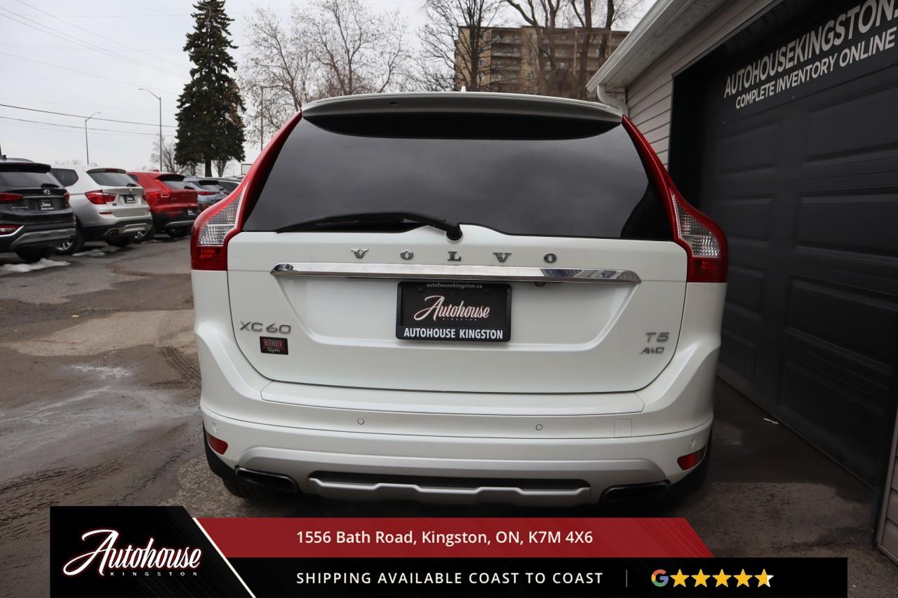 2016 Volvo XC60 T5 Special Edition Premier NAVIGATION - PANORAMIC SUNROOF Photo