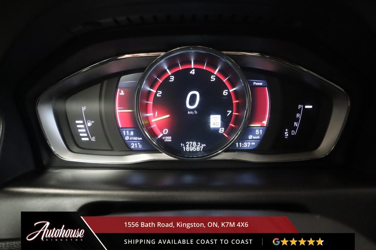 2016 Volvo XC60 T5 Special Edition Premier NAVIGATION - PANORAMIC SUNROOF Photo
