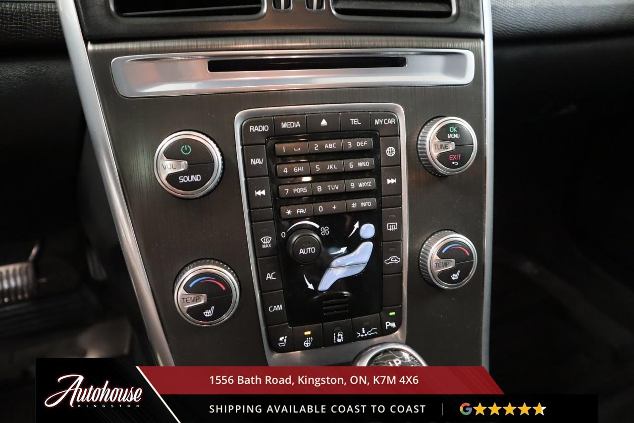 2016 Volvo XC60 T5 Special Edition Premier NAVIGATION - PANORAMIC SUNROOF Photo