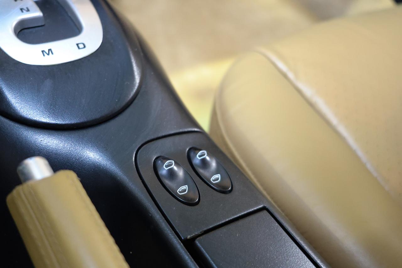 2002 Porsche 911 CARRERA AUTO Photo