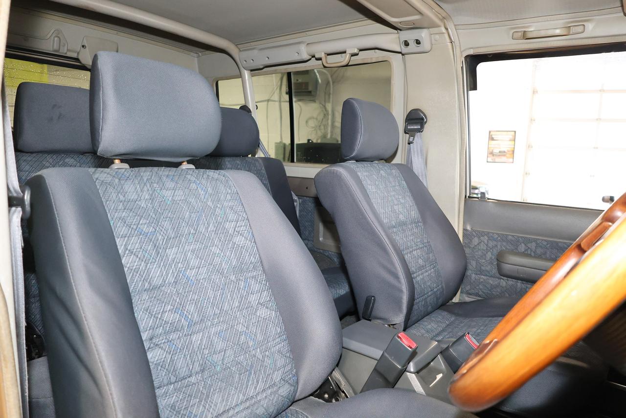 2000 Toyota Land Cruiser 70 SERIES 1HZ 4.2L DIESEL AUTO Photo