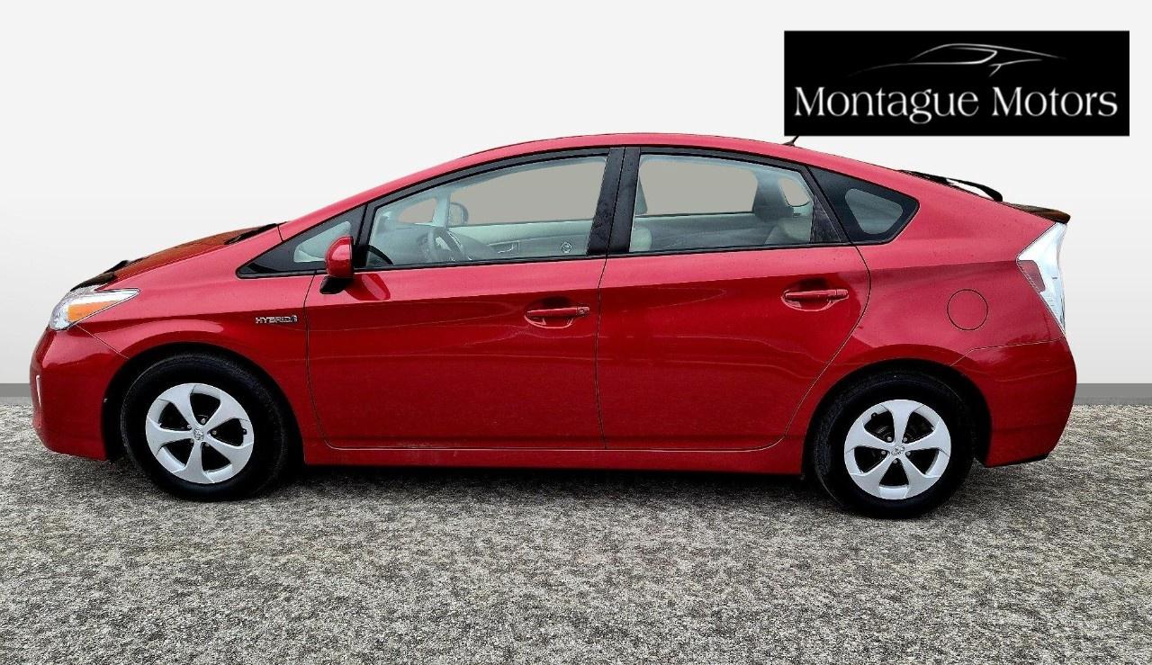 2015 Toyota Prius 5DR HB Photo
