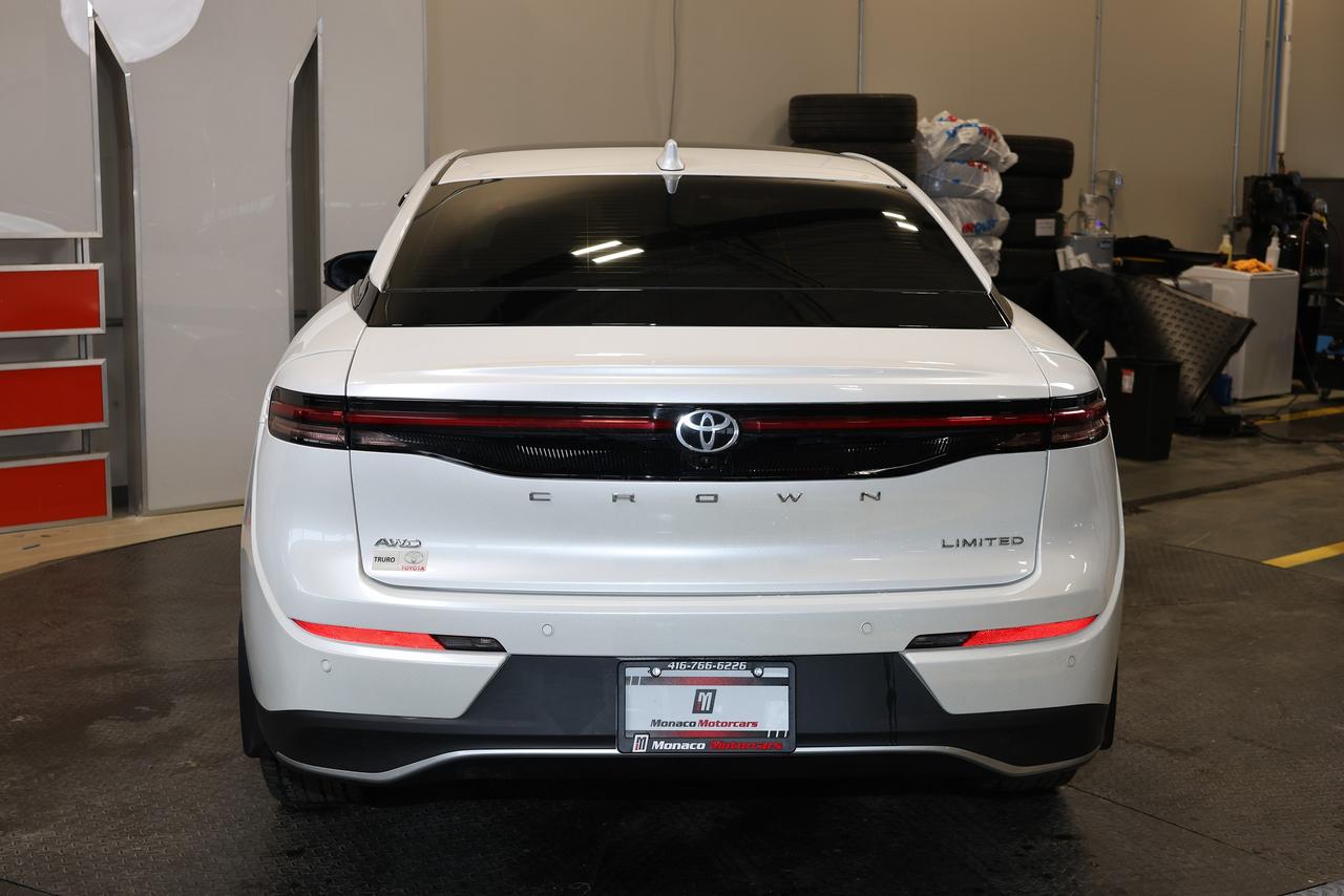 2023 Toyota Crown LIMITED AWD HYBRID - PANO|NAVI|CAMERA|BLINDSPOT Photo4