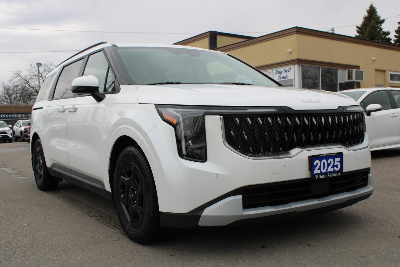 2025 Kia Carnival LX Photo