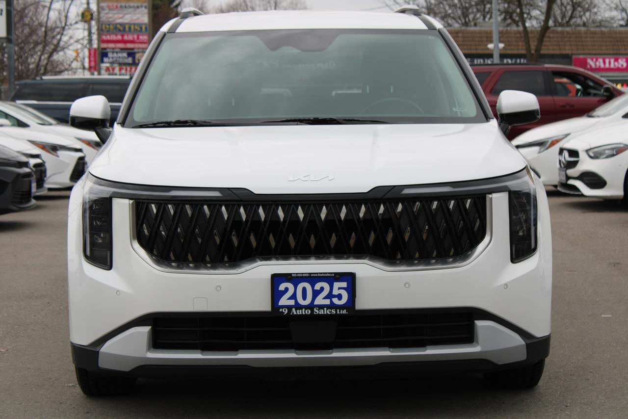 2025 Kia Carnival LX Photo3