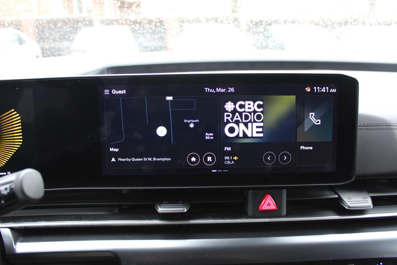 2025 Kia Carnival LX Photo