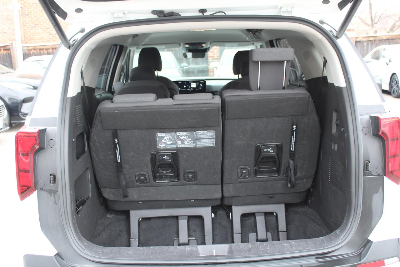 2025 Kia Carnival LX Photo