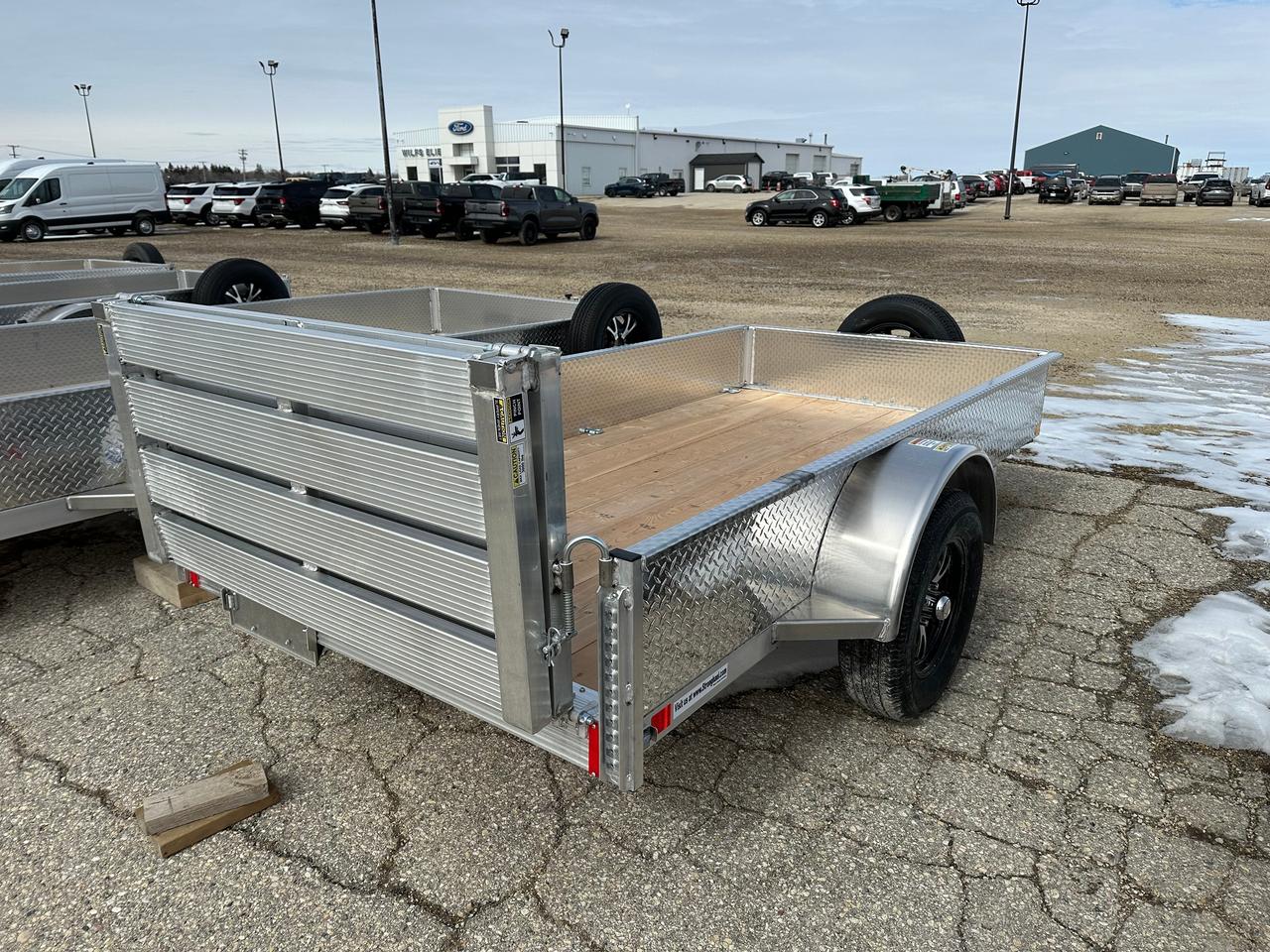 2026 Stronghaul Utility Trailer  60" x 10' Stronghaul Solid Side Trailer Photo5