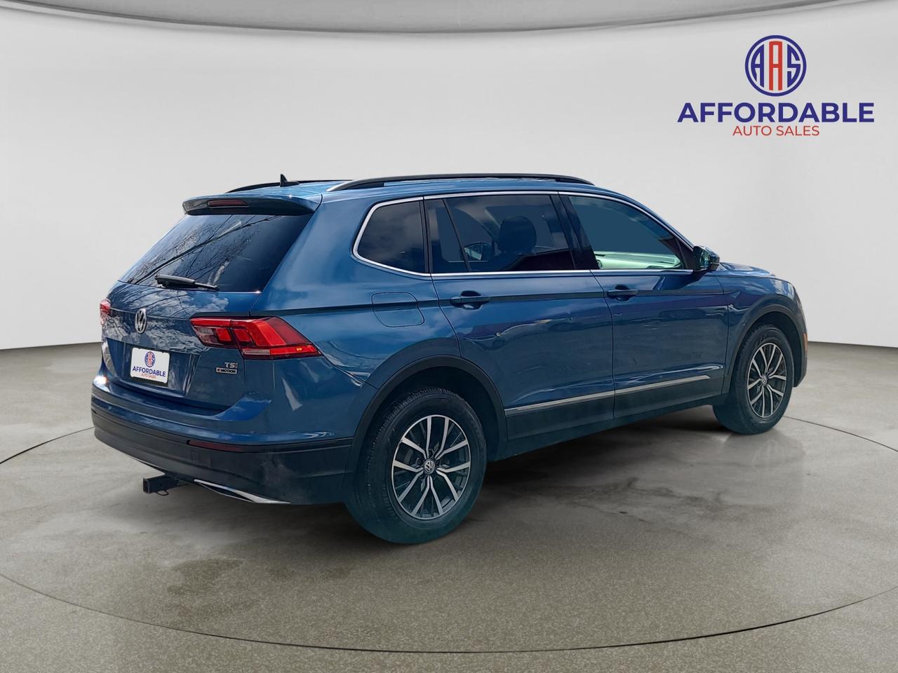 2018 Volkswagen Tiguan COMFORTLINE - Photo #5