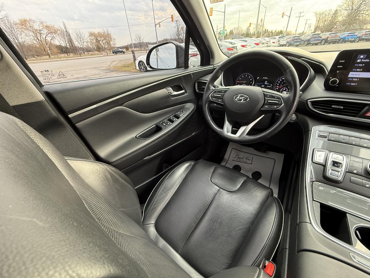 2021 Hyundai Santa Fe Preferred w/Trend pkg.  LEATHER LOADED Photo