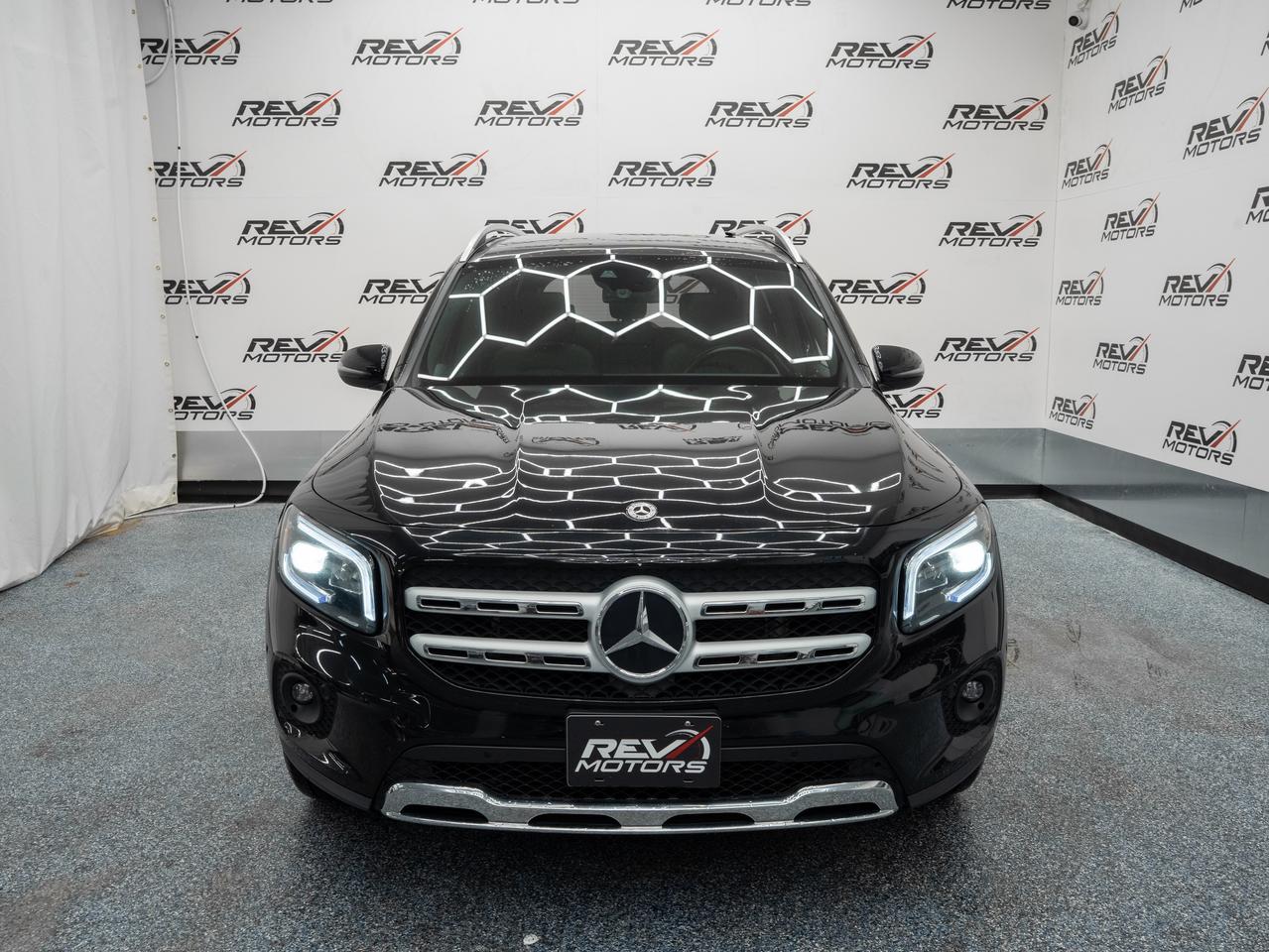 2023 Mercedes-Benz GLB-Class GLB 250 | Certified | CarPlay | Ambient Lighting Photo