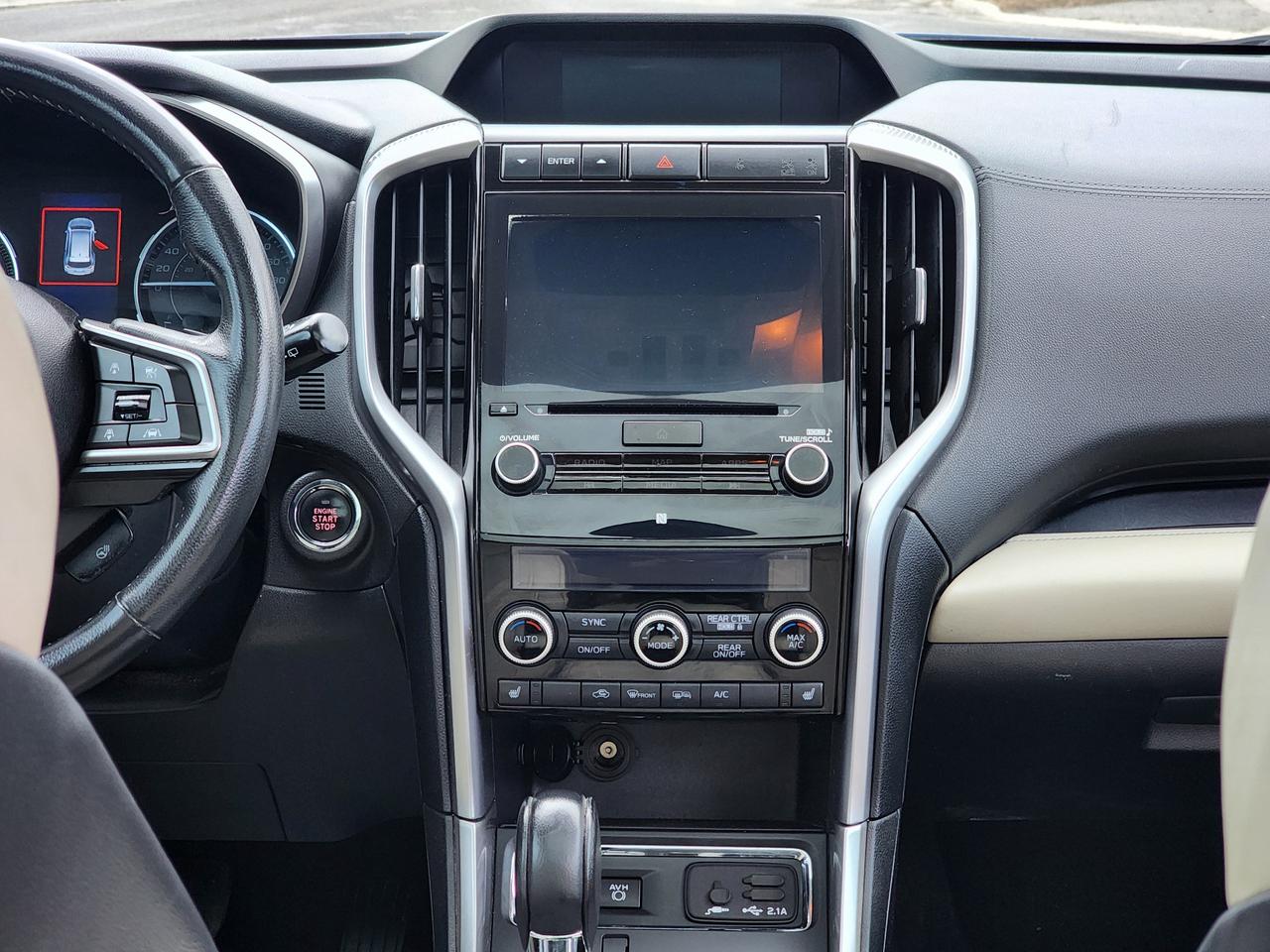 2019 Subaru ASCENT Limited AWD | No Accidents! Photo