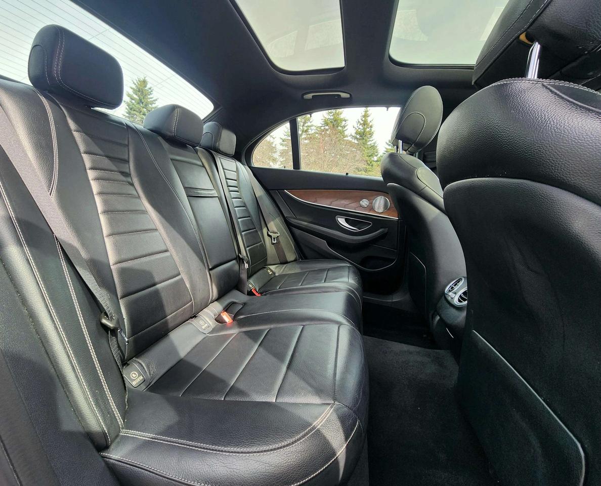 2019 Mercedes-Benz E-Class E450 4Matic | No Accidents! Photo