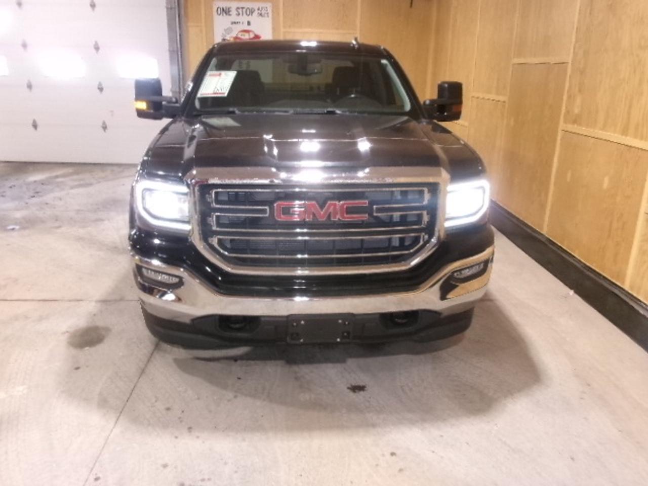 2016 GMC Sierra 1500 SLE Photo