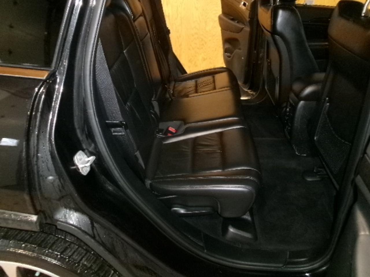 2011 Jeep Grand Cherokee Laredo Photo