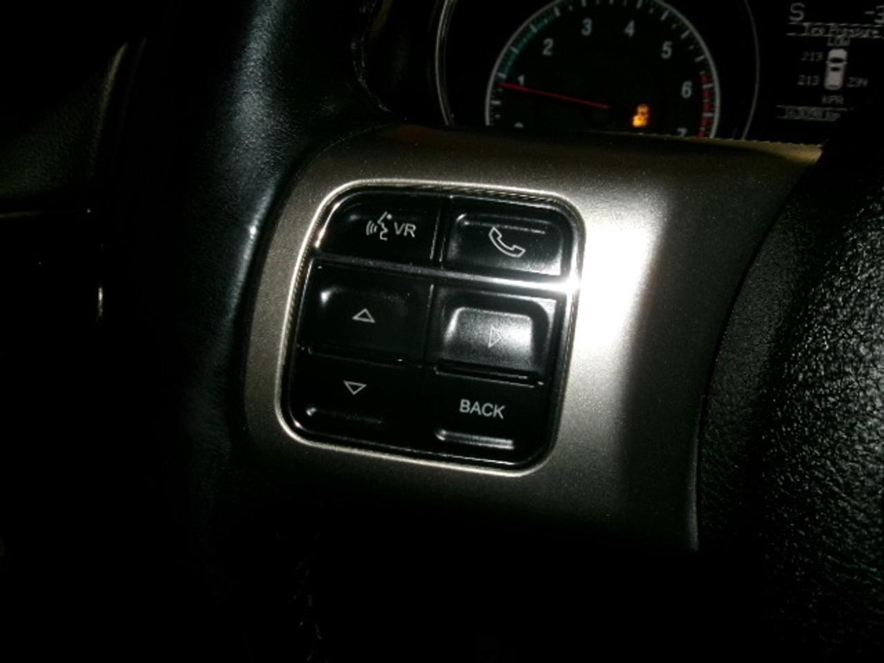 2011 Jeep Grand Cherokee Laredo Photo