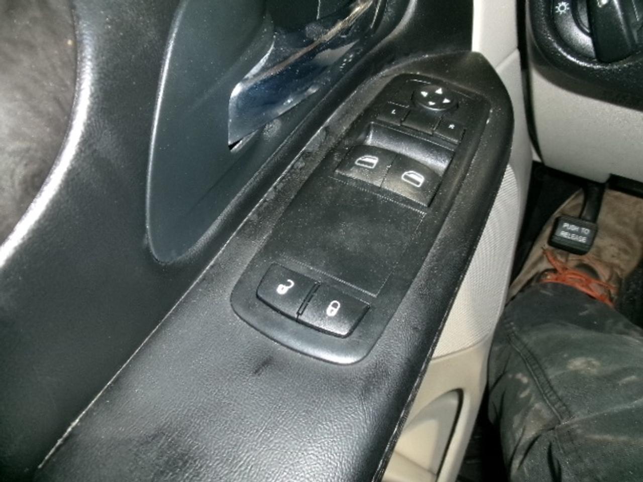 2014 Dodge Grand Caravan SE Photo