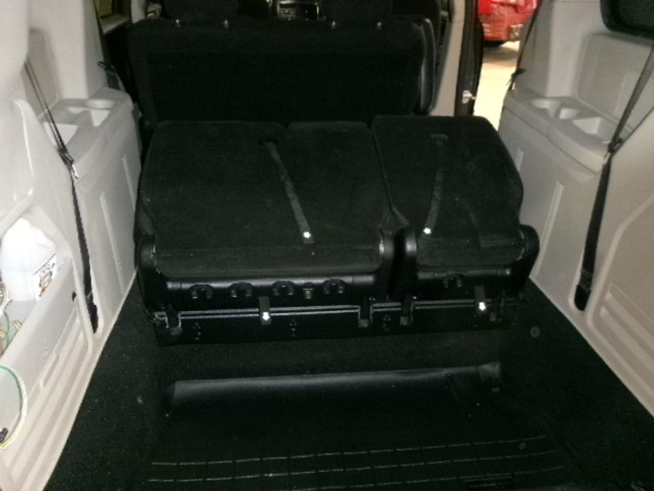 2014 Dodge Grand Caravan SE Photo