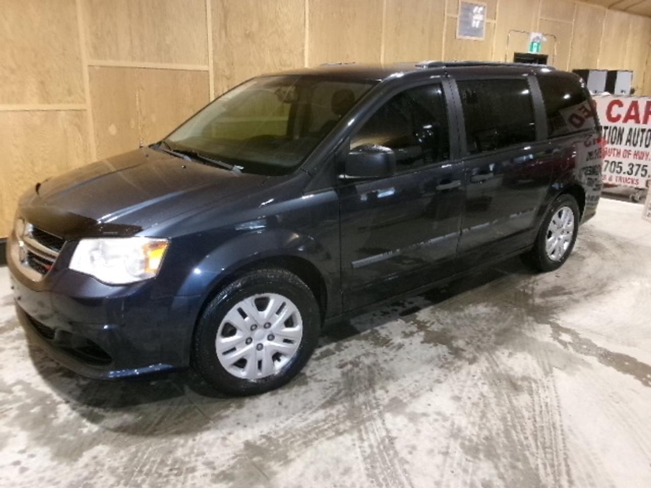 2014 Dodge Grand Caravan SE Photo