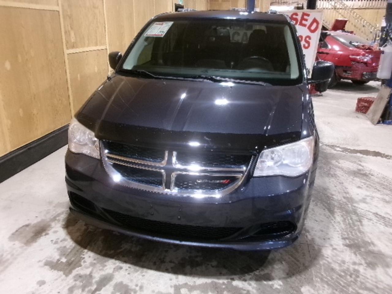 2014 Dodge Grand Caravan SE Photo