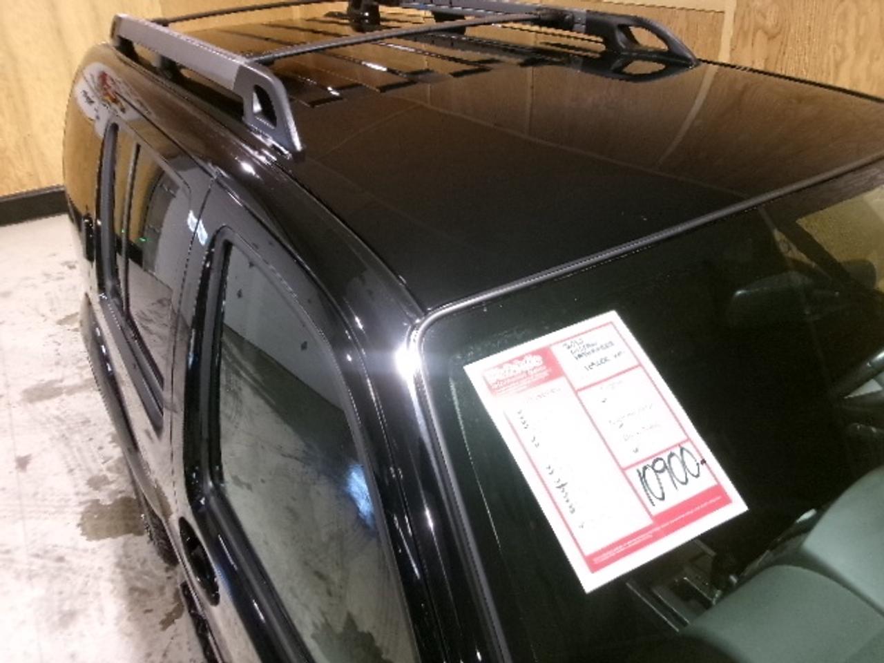 2010 Nissan Pathfinder SE Photo