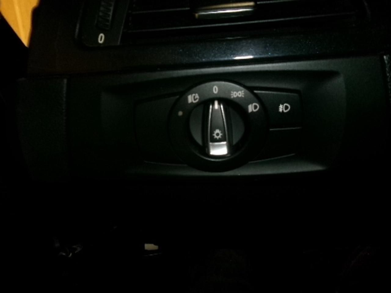 2011 BMW 3-Series 328i X Photo