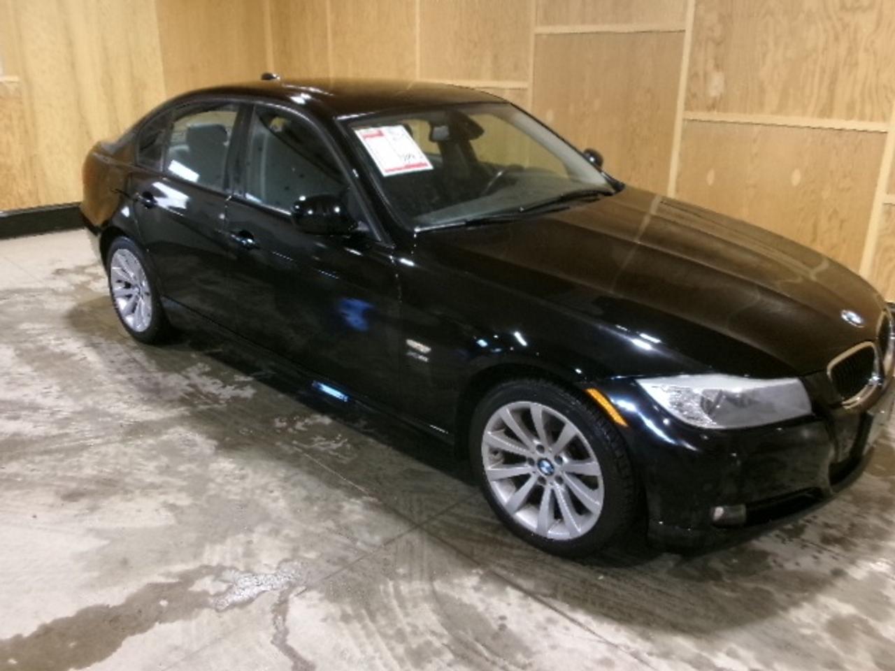 2011 BMW 3-Series 328i X Photo