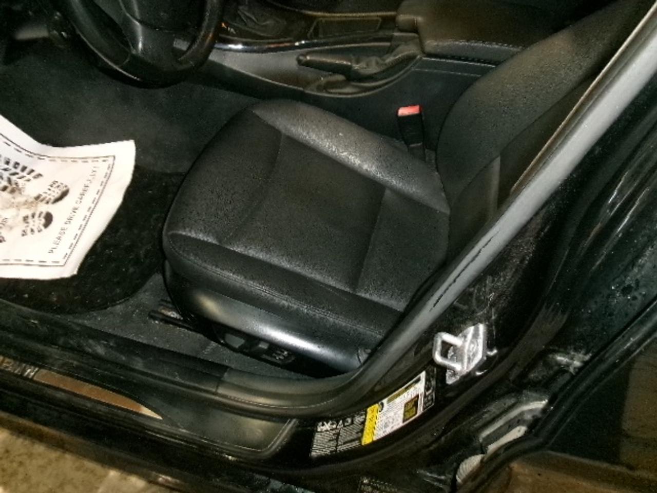 2011 BMW 3-Series 328i X Photo