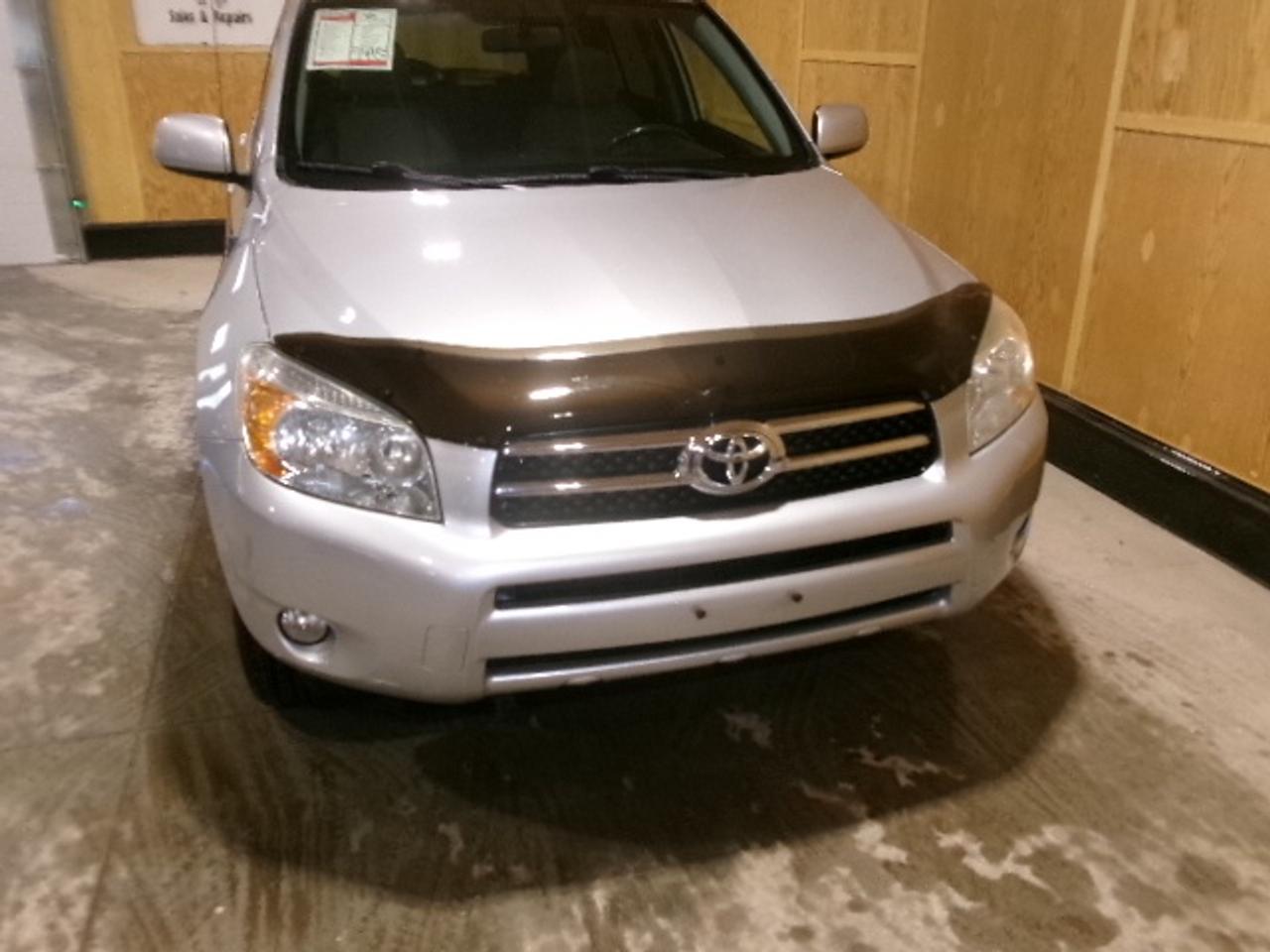 2008 Toyota RAV4 Limited I4 Photo