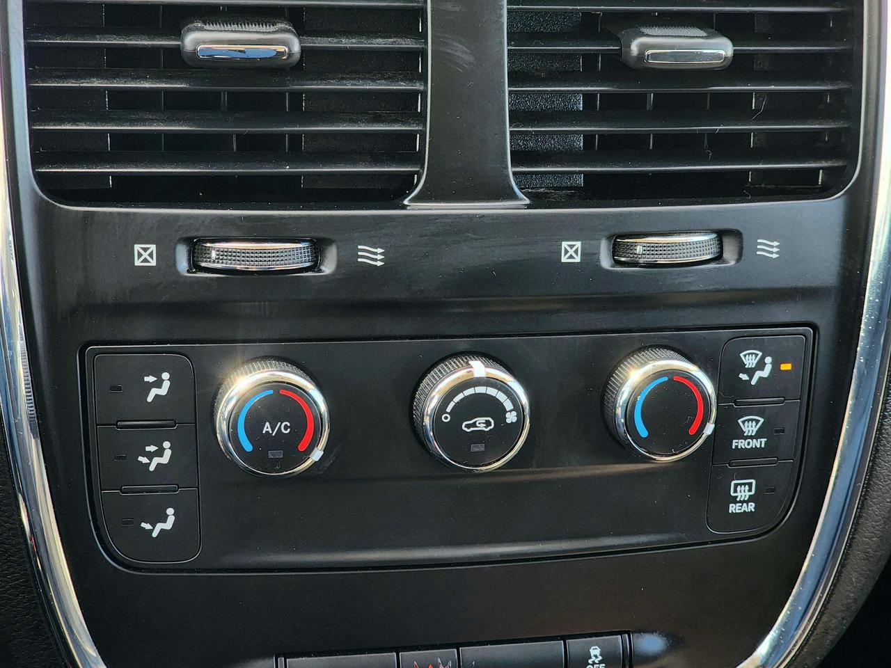 2019 Dodge Grand Caravan Canada Value Package | No Accidents! Photo