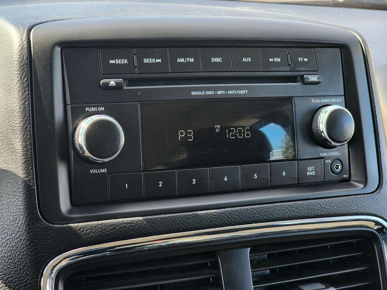 2019 Dodge Grand Caravan Canada Value Package | No Accidents! Photo