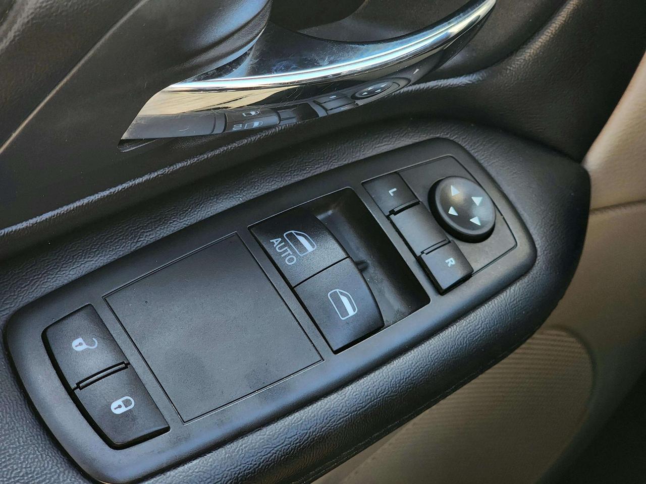 2019 Dodge Grand Caravan Canada Value Package | No Accidents! Photo