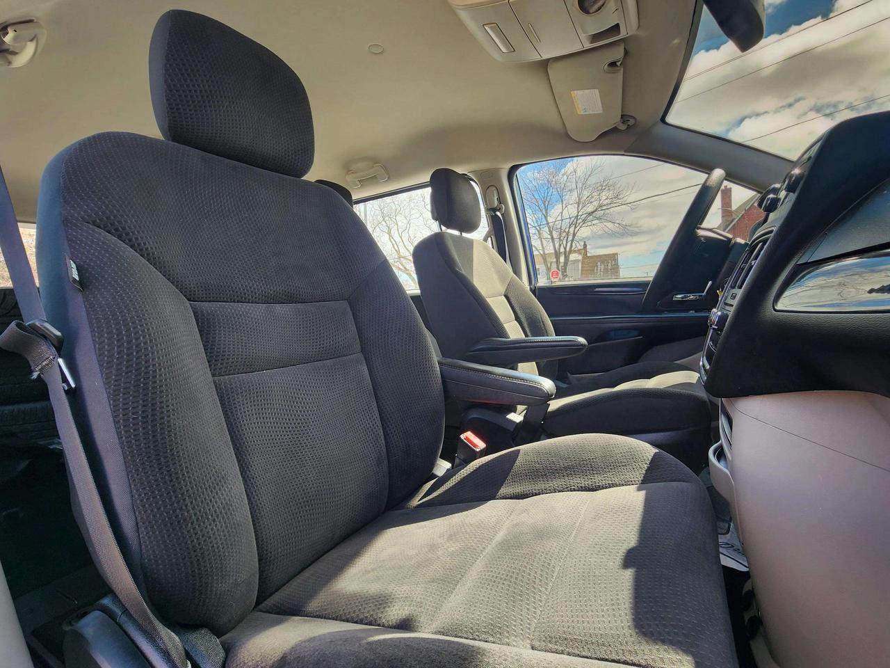 2019 Dodge Grand Caravan Canada Value Package | No Accidents! Photo