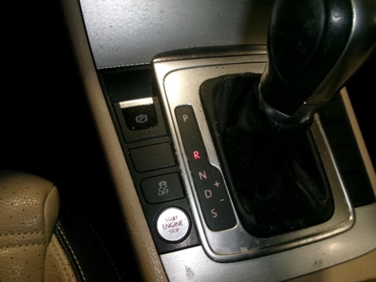 2015 Volkswagen CC Sport Photo