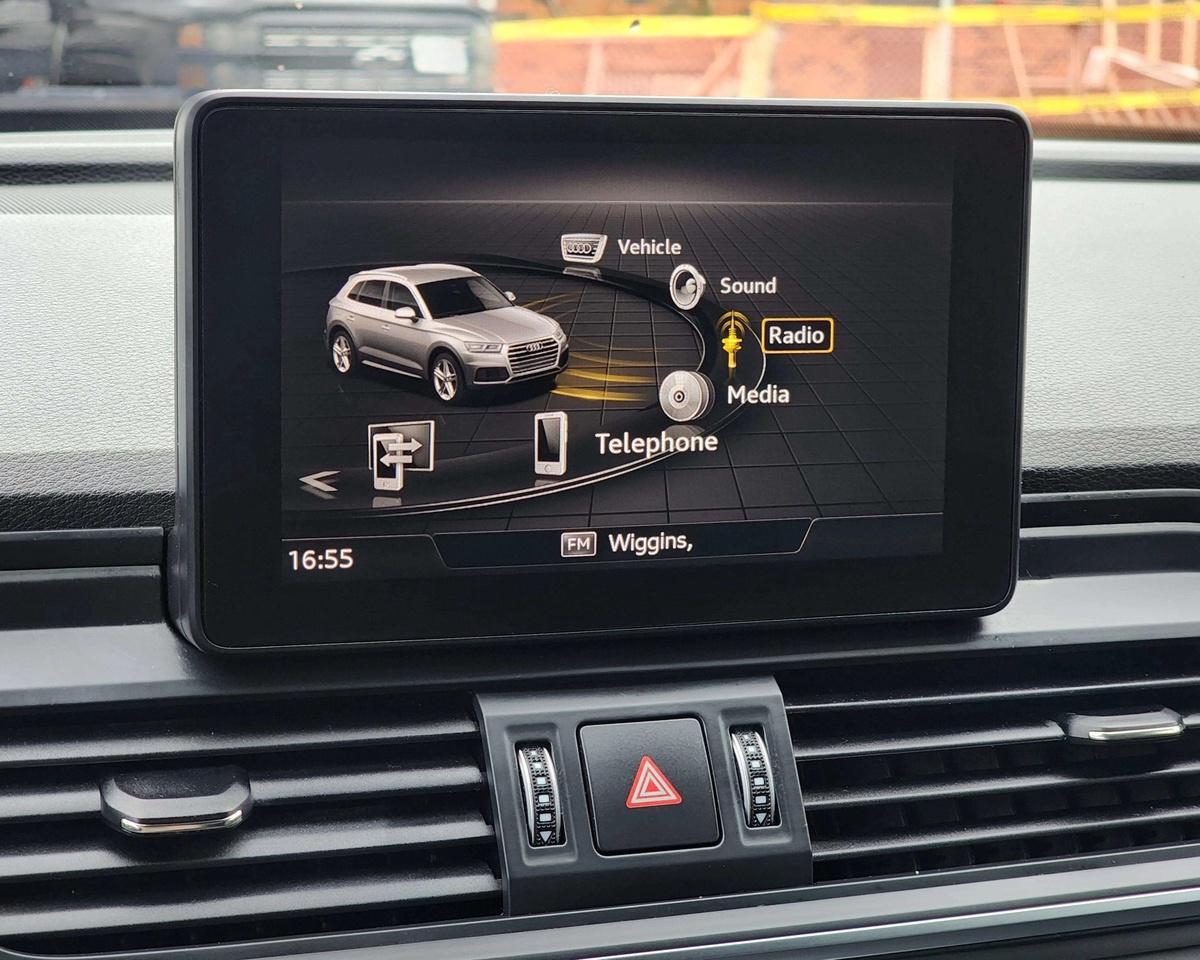 2018 Audi Q5 Komfort S Tronic Photo