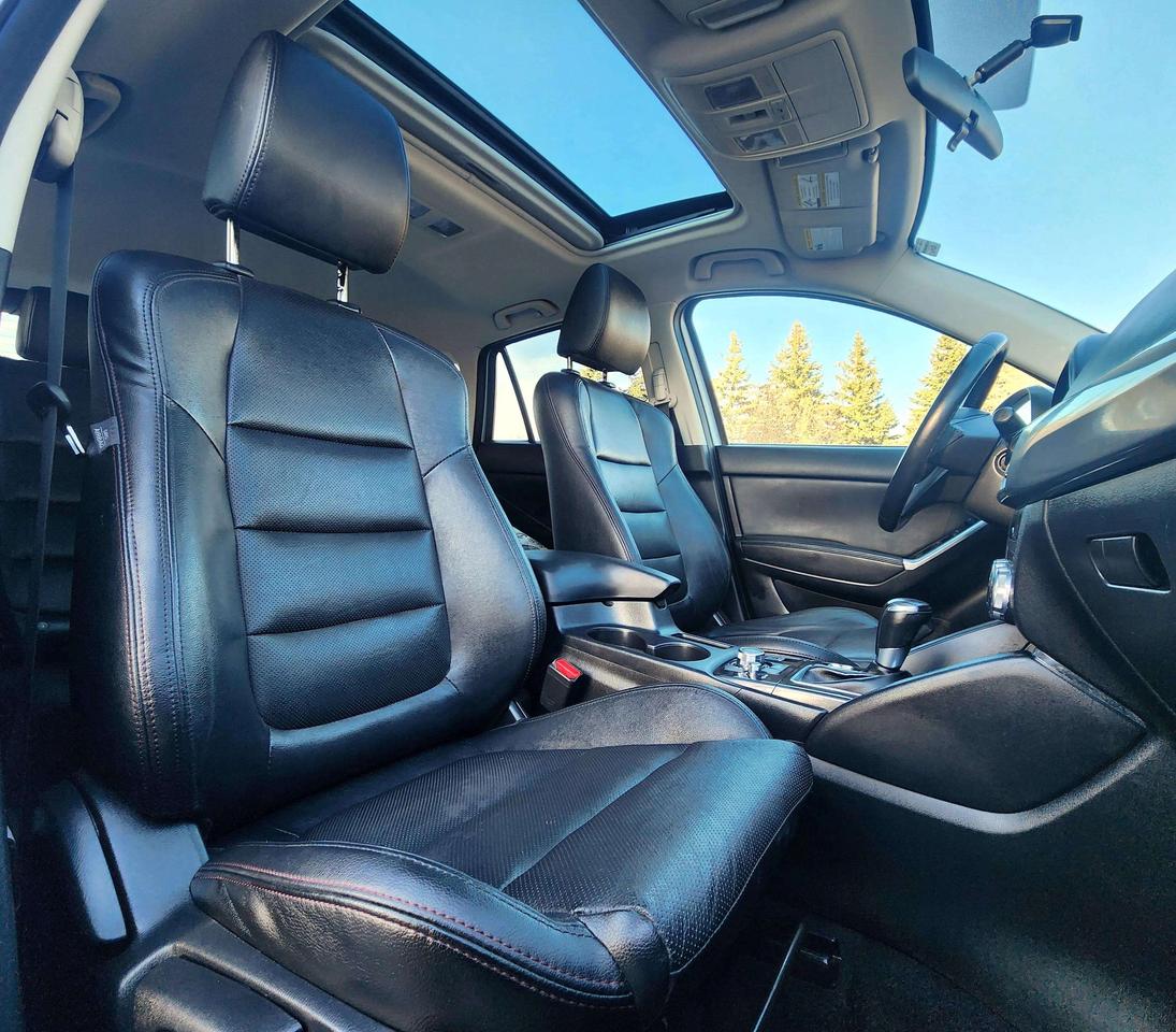 2016 Mazda CX-5 GS Plus AWD | No Accidents! Photo