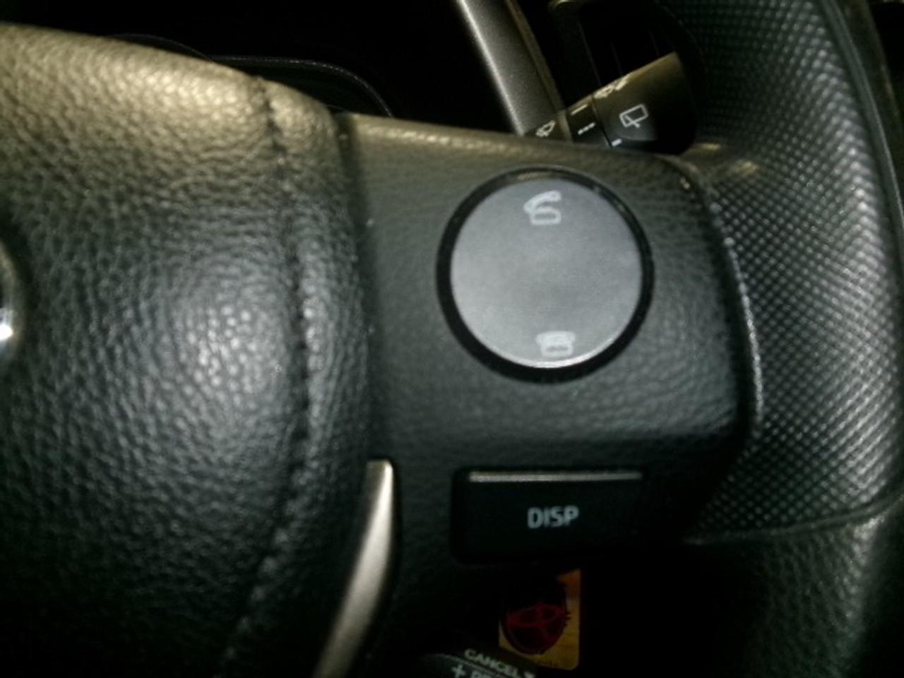 2013 Toyota RAV4 XLE Photo