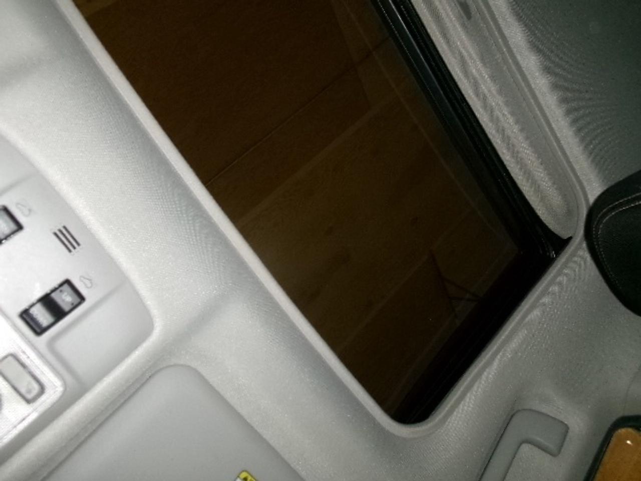 2013 Toyota RAV4 XLE Photo
