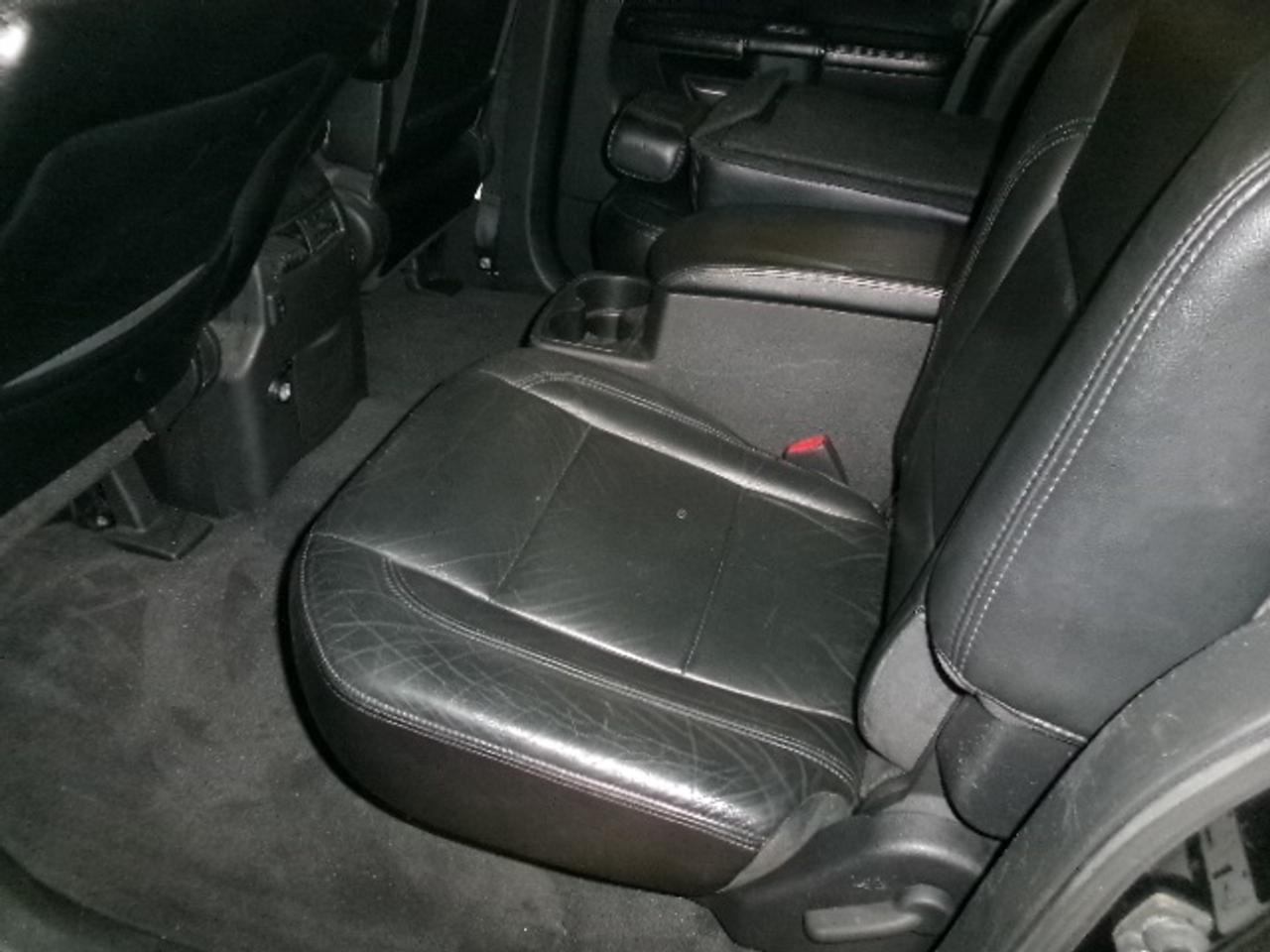 2010 Infiniti QX56 Luxury Photo