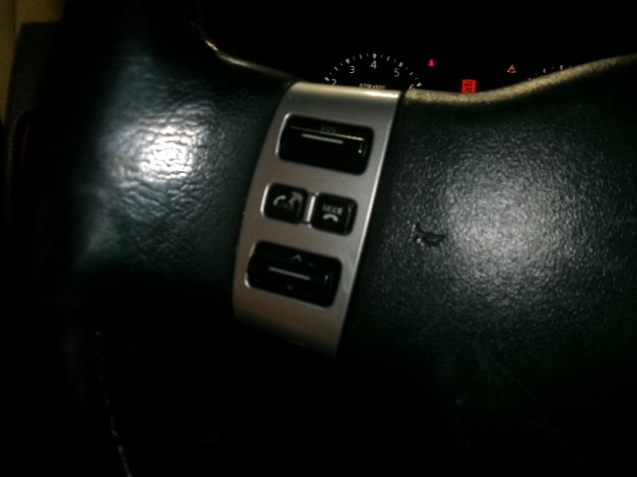 2010 Infiniti QX56 Luxury Photo