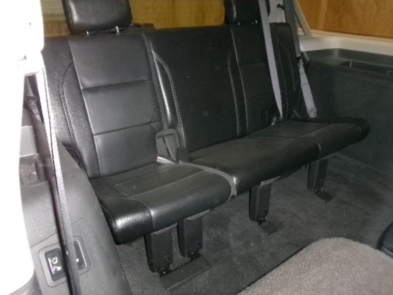 2010 Infiniti QX56 Luxury Photo