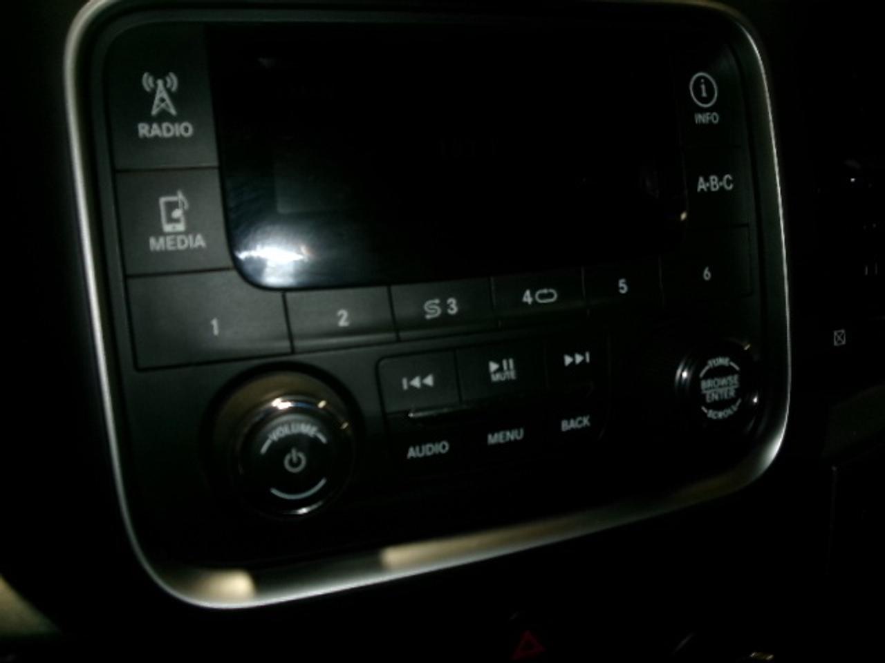 2013 RAM 1500 TRADESMAN Photo