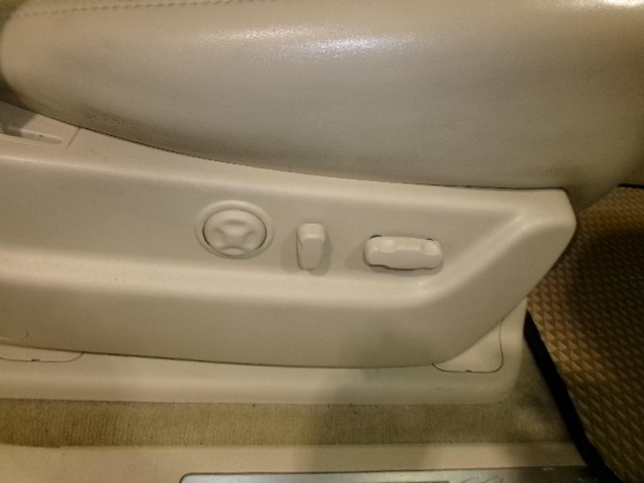 2007 Cadillac Escalade  Photo