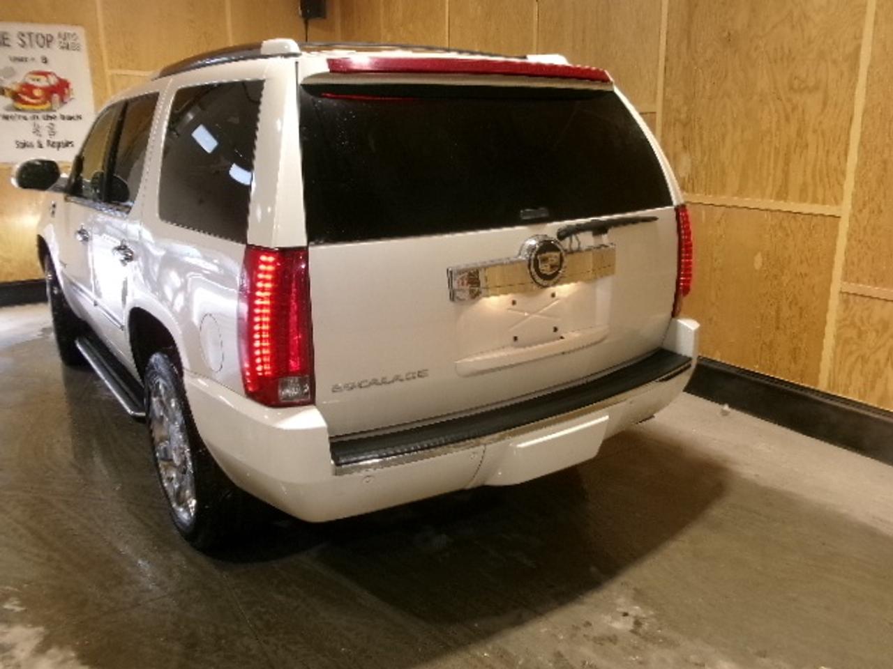 2007 Cadillac Escalade  Photo