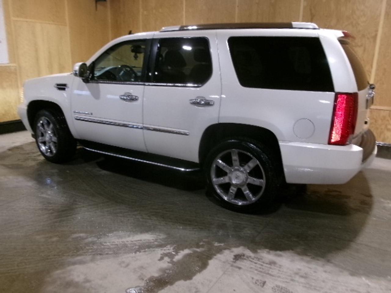 2007 Cadillac Escalade  Photo