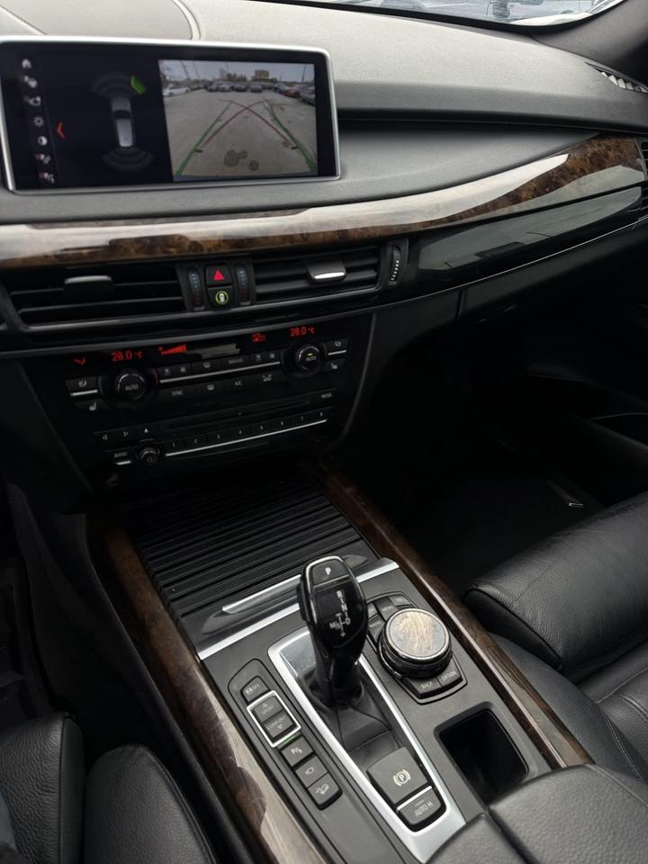 2015 BMW X5 xDrive35d Photo