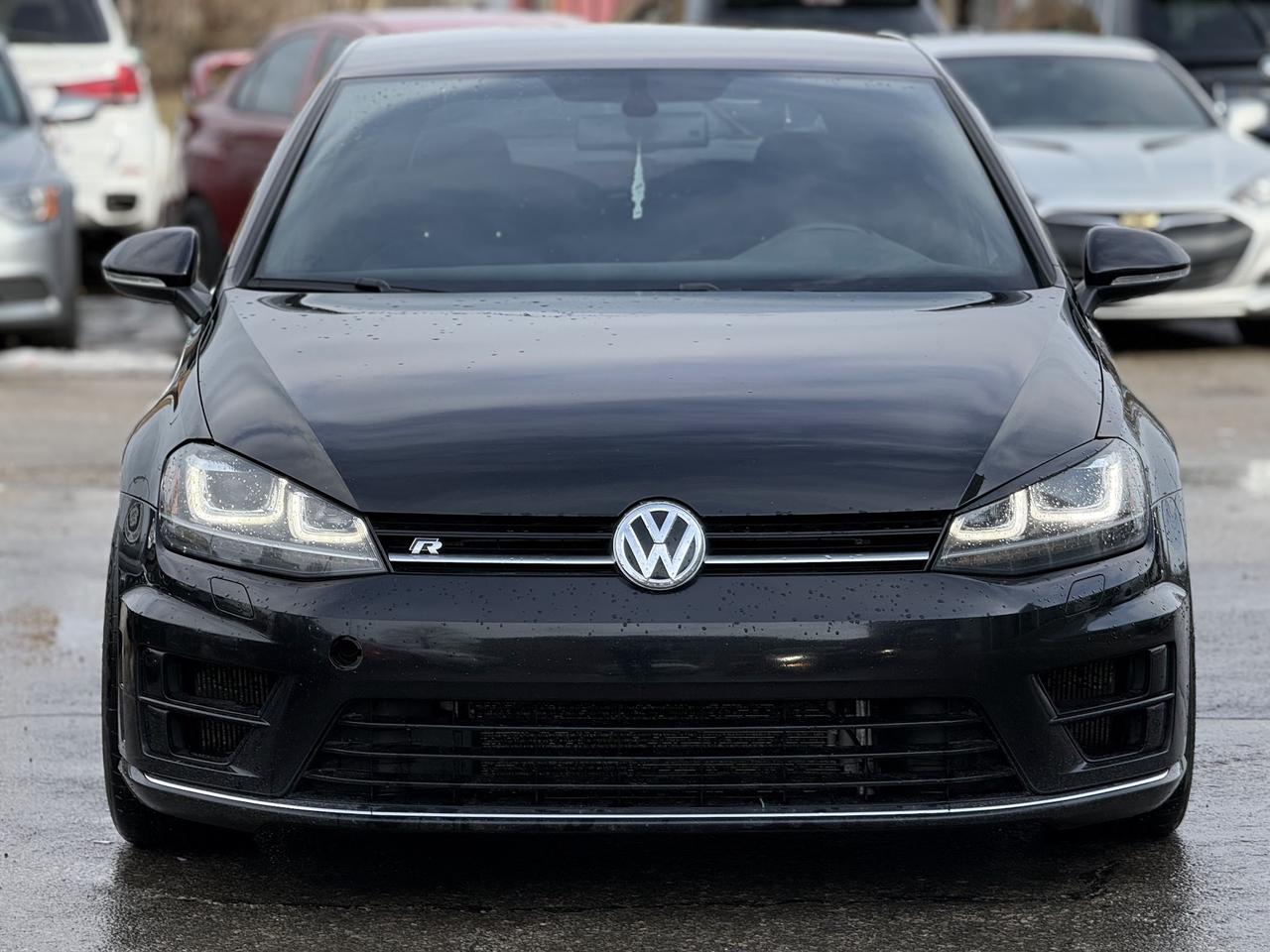 2016 Volkswagen Golf R Base Photo2