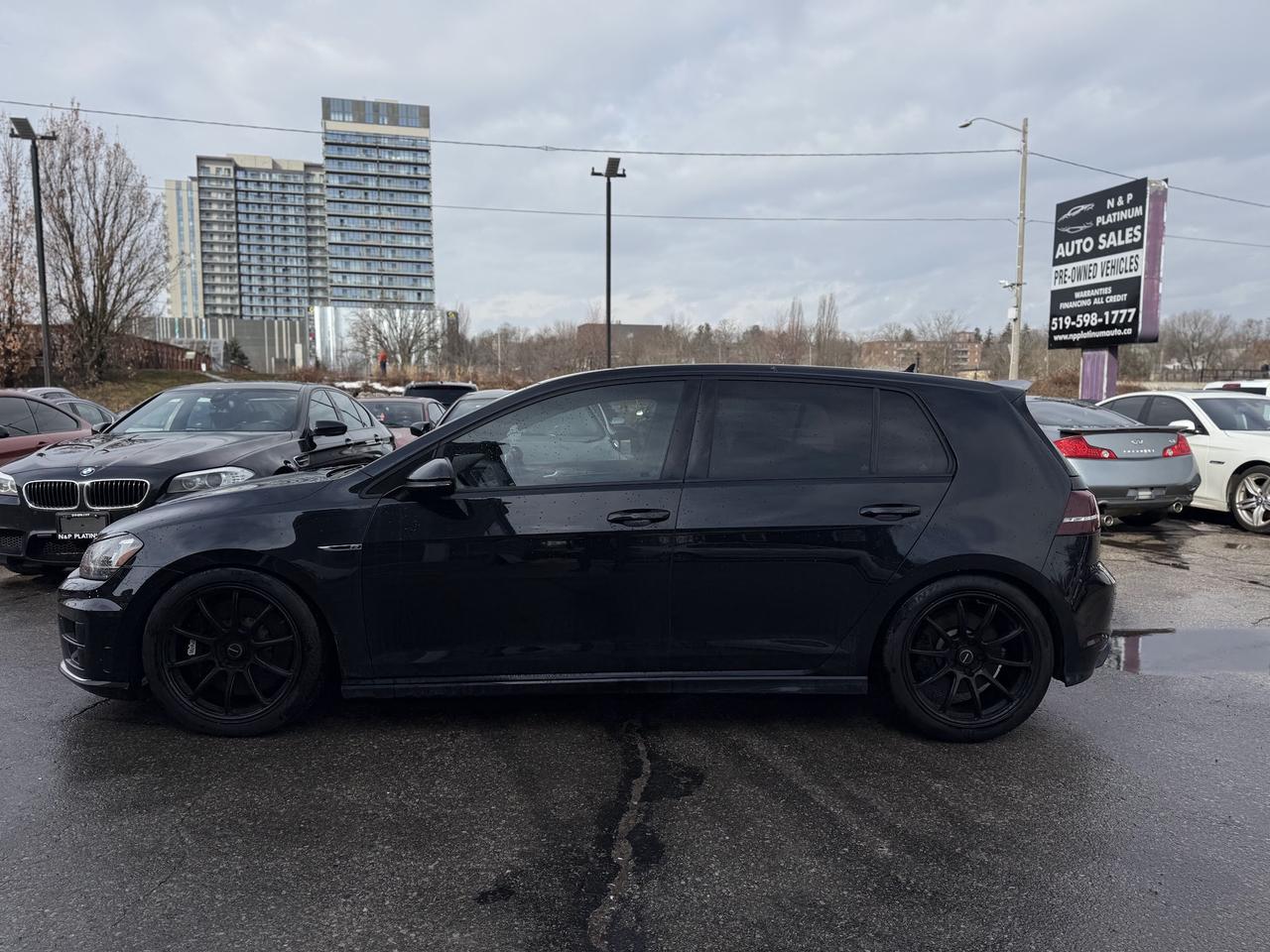 2016 Volkswagen Golf R Base Photo3