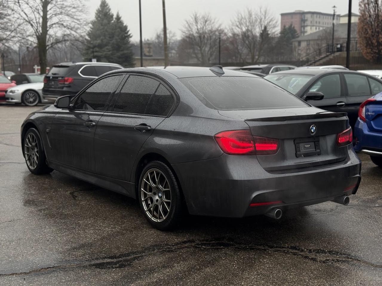 2016 BMW 3-Series 340i xDrive Photo4